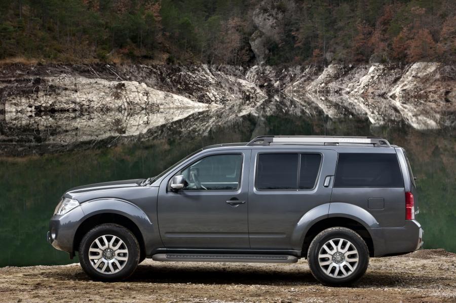  Nissan Pathfinder 2010 года  (фото 51 из 81)